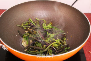 #春食野菜香# Stir-fried Bracken with Garlic recipe