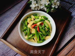 Stir-fried Yuba with Asparagus recipe