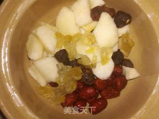 Sweet Soup with Red Dates, Longan and Sydney recipe