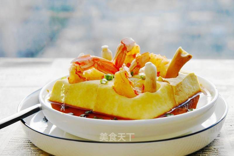 Steamed Custard with Anchovy Prawns, Tofu and Matsutake recipe