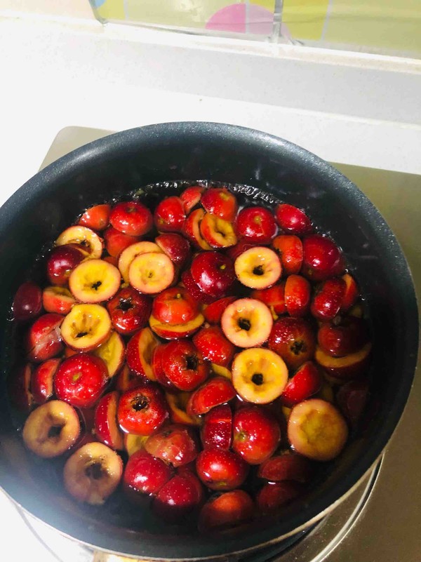 Stir-fried Red Fruit with Osmanthus and Rock Sugar recipe