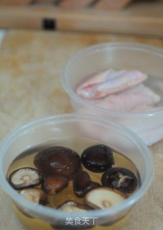 Mushroom and Winter Melon Chicken Soup recipe