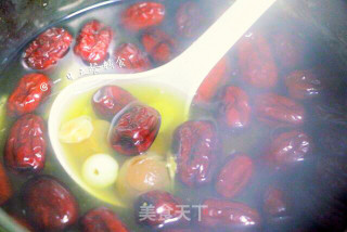 Red Dates, Longan and Lotus Seed Soup recipe