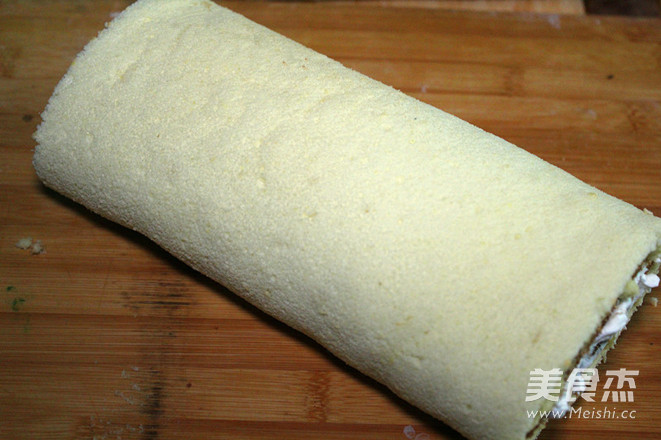 Cream Cake Roll recipe