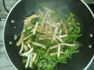 Celery Sauteed Dry recipe
