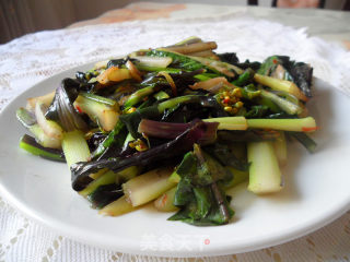 Stir-fried Red Cabbage Stalks recipe