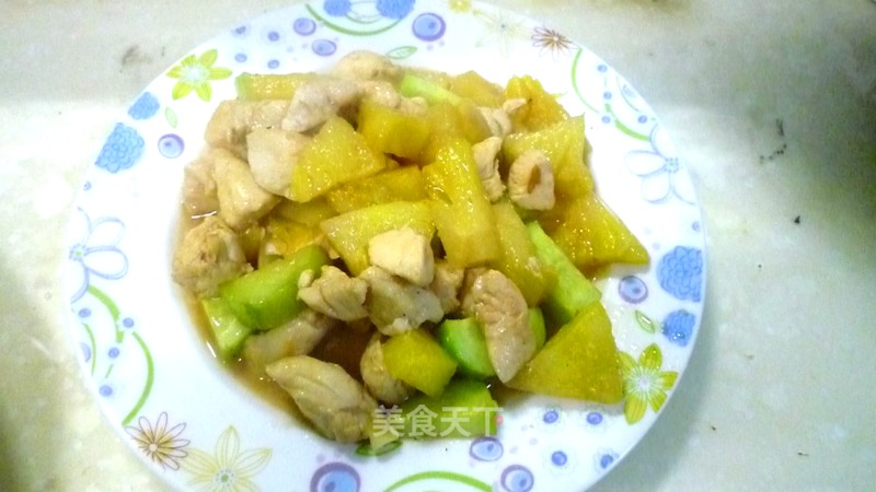Stir-fried Chicken with Pineapple and Cucumber recipe