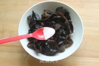 #凉饭菜#black Fungus Mixed with Shrimp Skin recipe