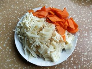 Fried Enoki Mushroom with Black Fungus recipe
