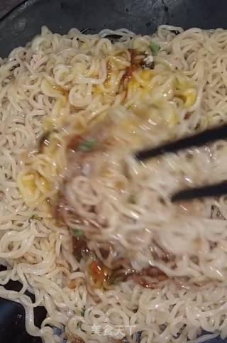 Instant Noodle Pizza recipe