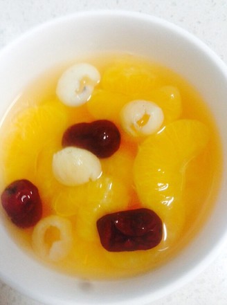 Sweet Soup with Orange, Longan and Red Dates