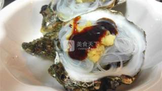 Colorful Garlic Oysters recipe