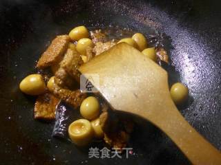 Braised Pork Ribs with Quail Eggs recipe