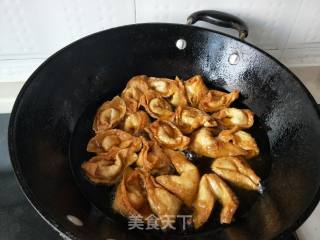 Festive Banquet Dishes-fried Chaoshou recipe