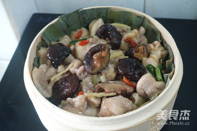 Steamed Chicken with Mushrooms recipe