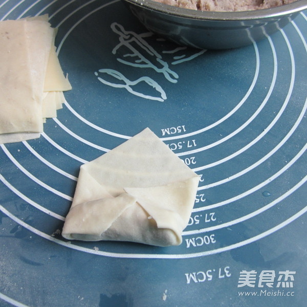Pan-fried Taro Rolls recipe