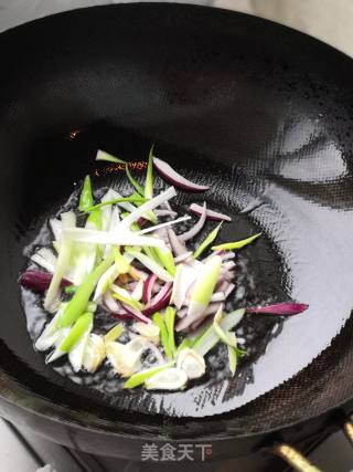 Warm-up Dishes ~ Kimchi (spicy Cabbage) Beef Soup recipe