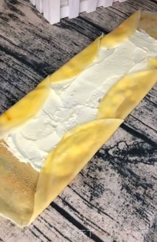 Cream Towel Roll recipe