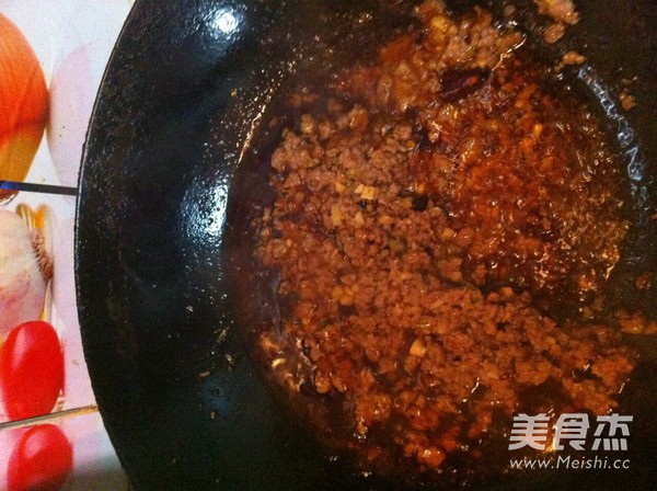 Homemade Spicy Beef Sauce recipe