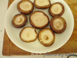 Stuffed Quail Eggs with Mushrooms recipe