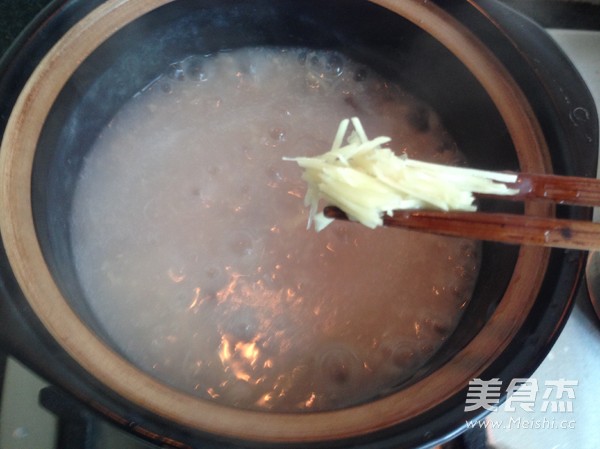 Sea Cucumber and Peanut Congee recipe