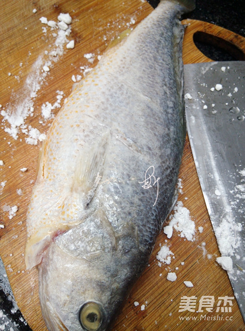 Beer Fried Braised Yellow Croaker recipe