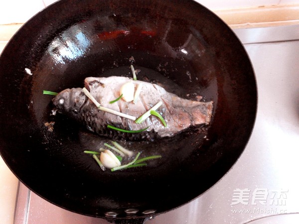 Spring Bamboo Carp Soup recipe