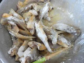 Fried Small Yellow Croaker recipe