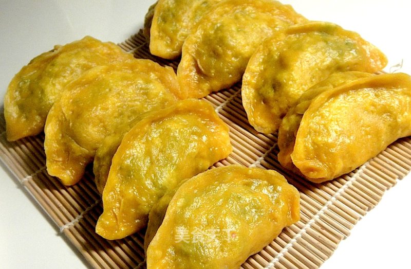 Five Flavor Golden Veggie Steamed Dumplings recipe