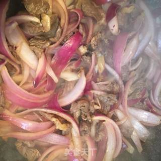 Beef with Onions recipe