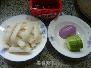 Zucchini Spicy Stir-fried Rice Cake recipe