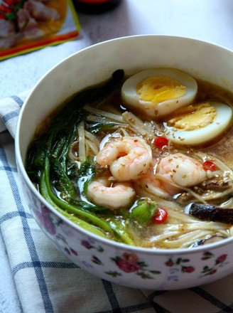 Sour Soup Shrimp Noodle Soup recipe
