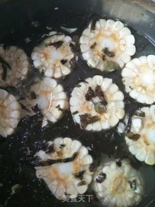 Corn Seaweed Soup recipe