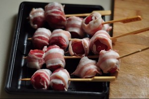 Pork Belly Tomato Rolls in Late Night Canteen recipe