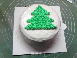 Christmas Tree Decorated Cake recipe