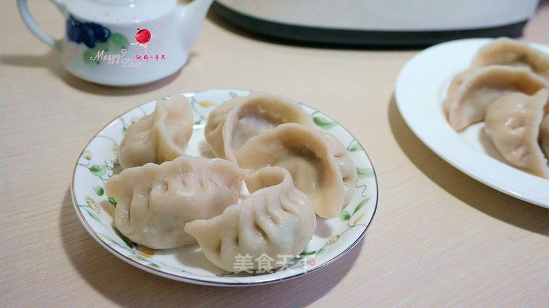 Pork and King Pleurotus Dumplings recipe