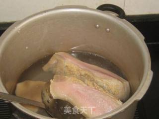 Salted Pork Head Stewed with Soybeans recipe