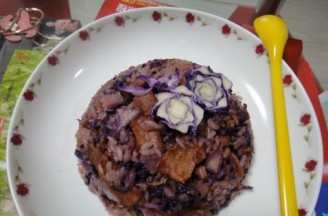 Wine-flavored Purple Cabbage Risotto recipe
