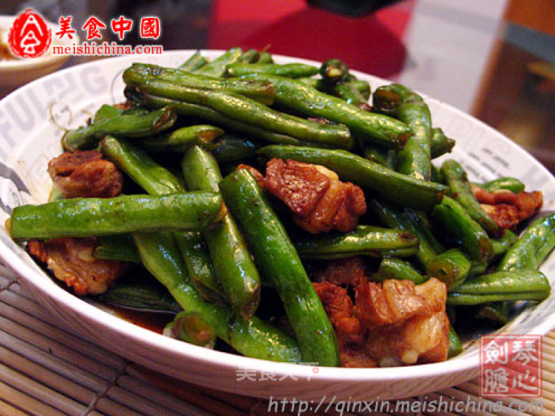 Braised Pork Ribs with String Beans recipe