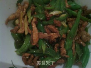 Home-style Stir-fry-shredded Pork with Green Pepper recipe