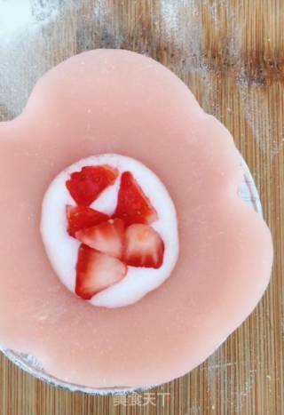 Strawberry Mini Snow Mei Niang recipe