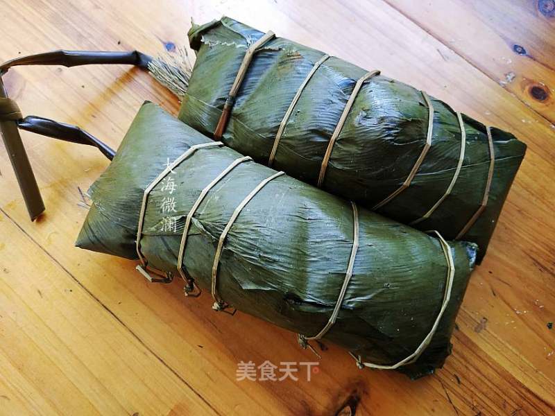Mung Bean Paste Stuffed Rice Dumplings recipe