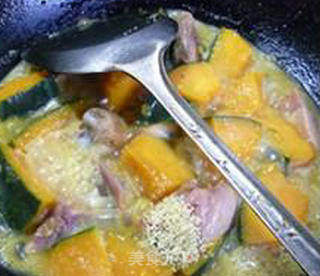 Cured Chicken Drumsticks Boiled with Japanese Pumpkin recipe