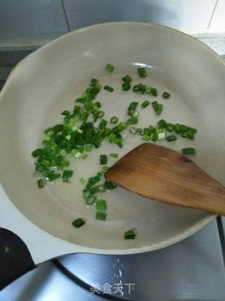 Stir-fried Black and White Dishes recipe