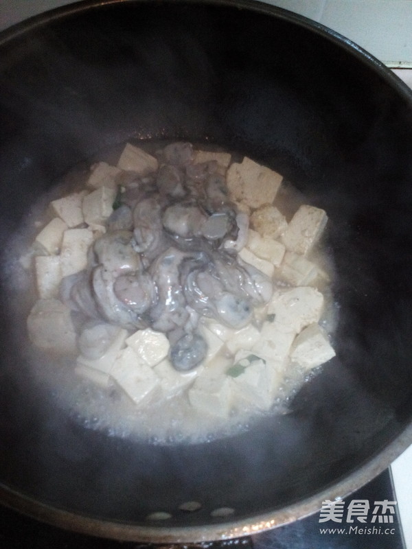 Tofu Stewed Sea Oyster Meat recipe