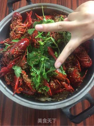 Wuhan Version of Braised Prawns with Oil recipe