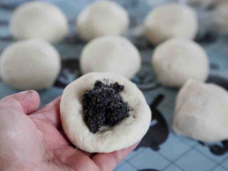 Tang Mo, Huainan People Call It Earth Moon Cakes recipe