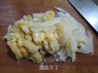 Stir-fried Pickled Cabbage with Pork in Hot Pepper recipe