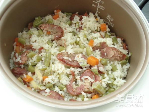 Braised Rice with Sausage and Beans recipe