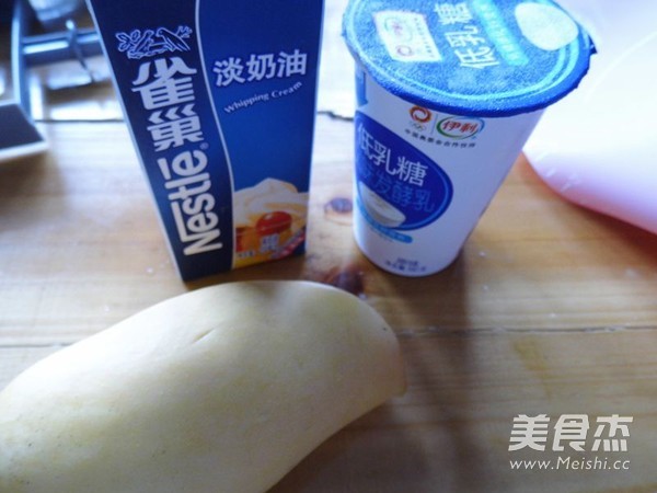 Mango Yogurt Ice Cream recipe